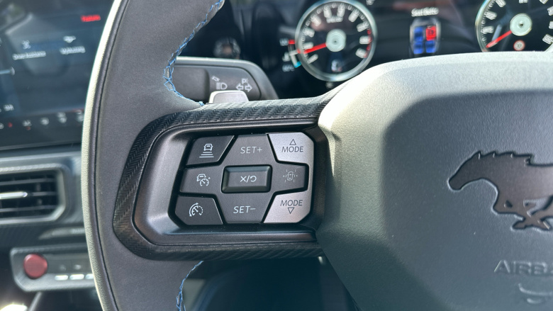 Ford Mustang 5.0 V8 Dark Horse 2dr Auto Petrol Coupe